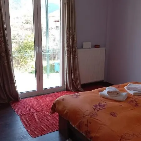 דירות ויטינה Mainalo View House מראה חיצוני תמונה